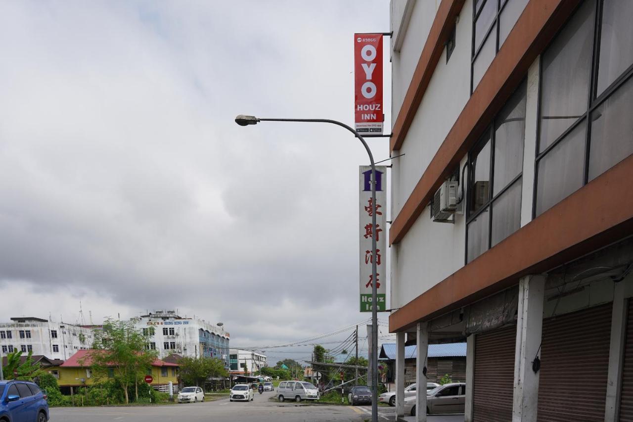 Oyo 89866 Houz Inn Бинтулу Экстерьер фото